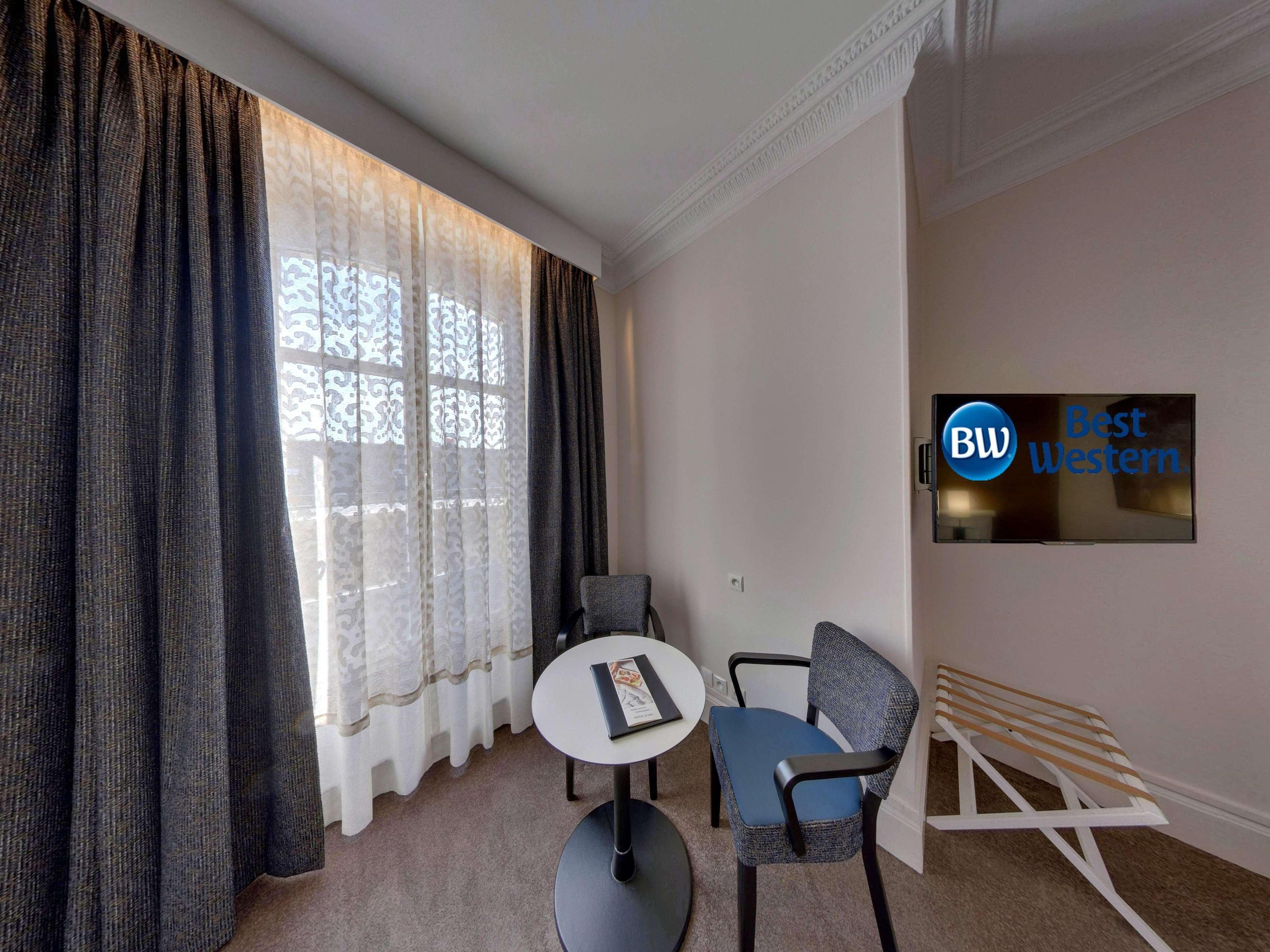 Western D'arc Hotel 4*