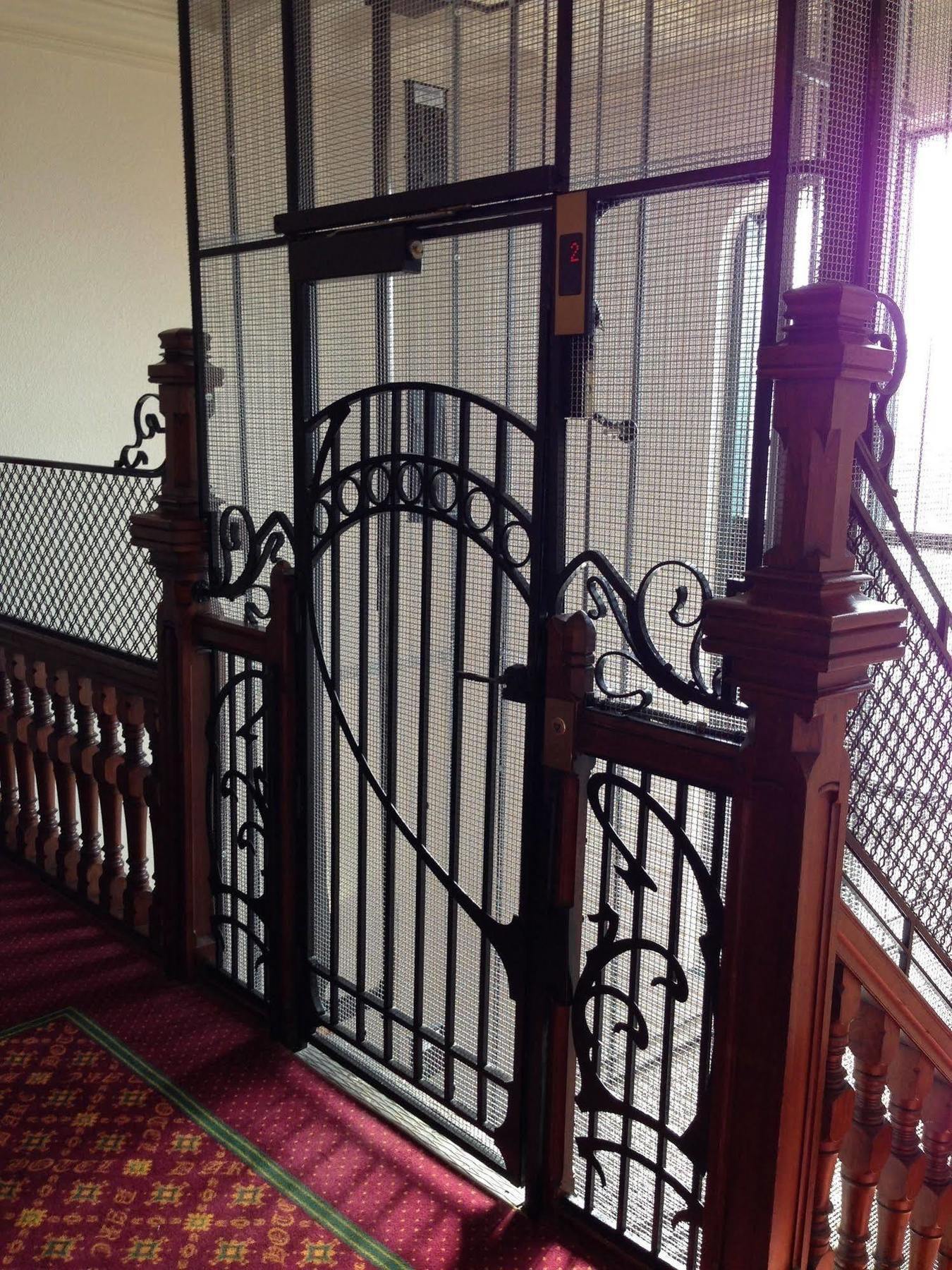 Western D'arc Hotel Orléans